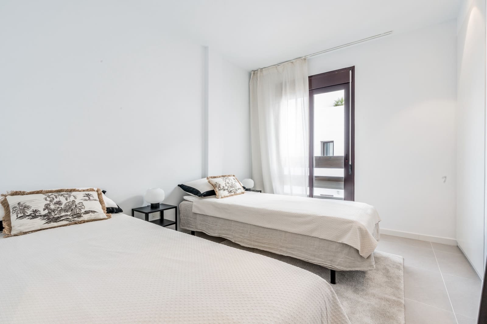Apartamento de 3 habitaciones en Marbella en venta con piscina garaje - 600.000 € (Ref: 10002137)