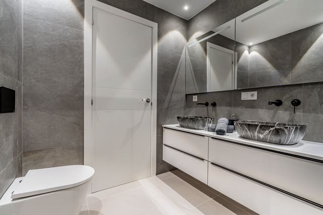Apartamento de 3 habitaciones en Marbella en venta con piscina garaje - 600.000 € (Ref: 10002137)