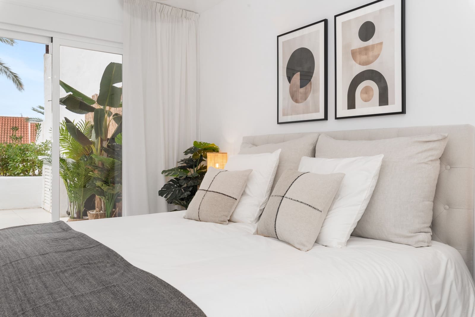 3 sypialnia Apartament na sprzedaż w Marbella z basenem garażem - 695 000 € (Ref: 10002139)