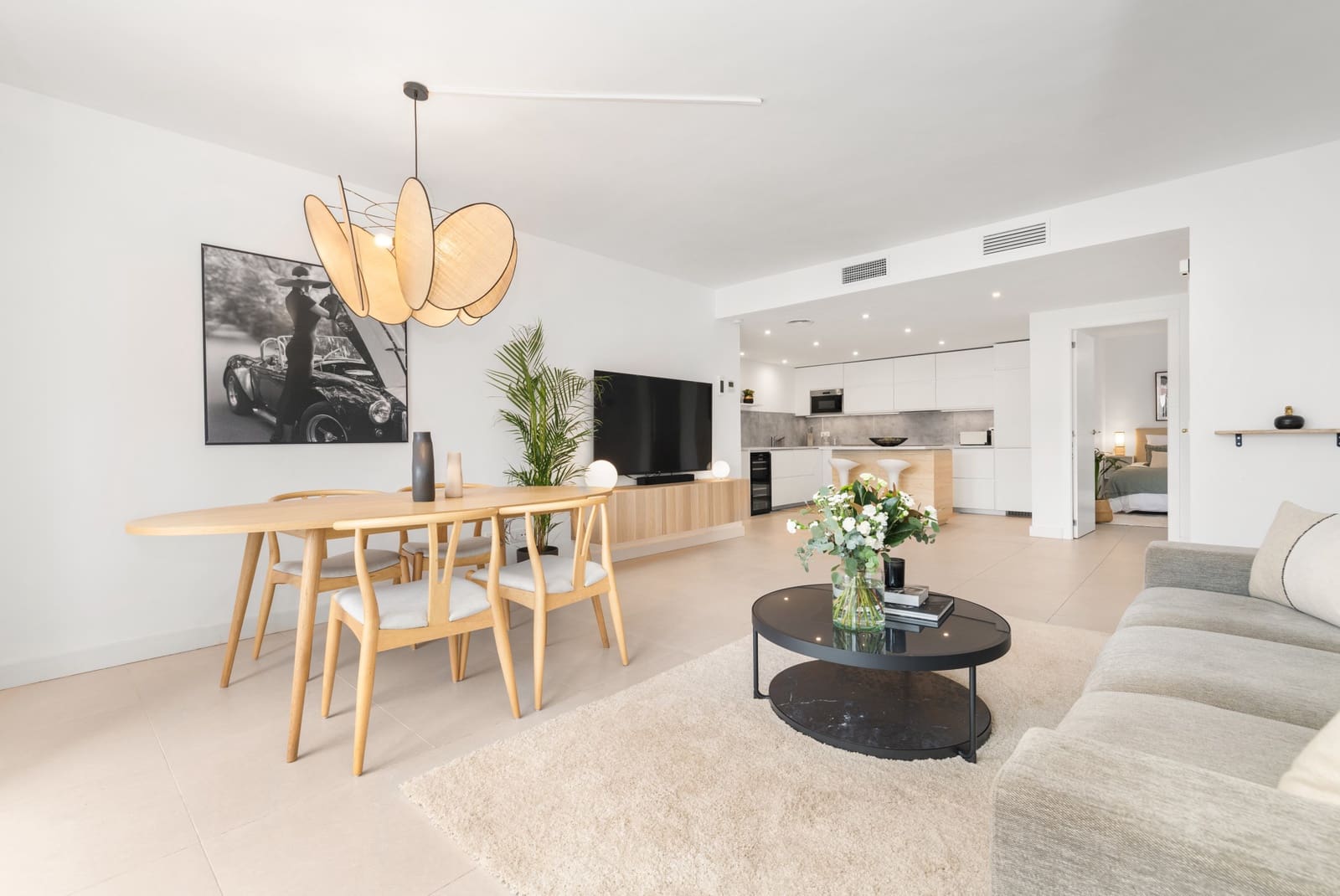 3 sypialnia Apartament na sprzedaż w Marbella z basenem garażem - 695 000 € (Ref: 10002139)