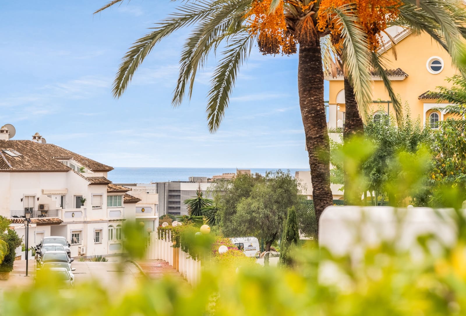 3 sypialnia Apartament na sprzedaż w Marbella z basenem garażem - 695 000 € (Ref: 10002139)