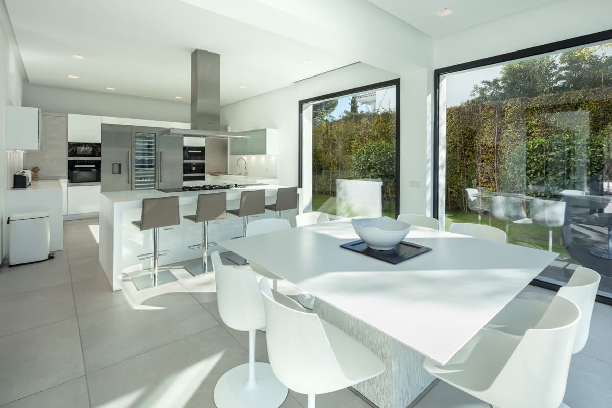 5 soveværelse Villa til salg i Marbella med swimmingpool garage - € 5.950.000 (Ref: 10002141)