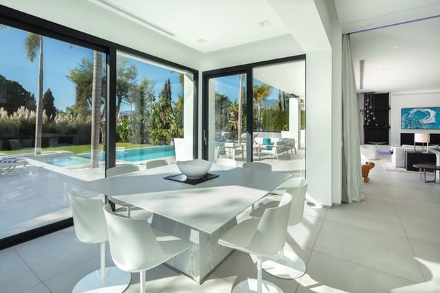 5 soveværelse Villa til salg i Marbella med swimmingpool garage - € 5.950.000 (Ref: 10002141)