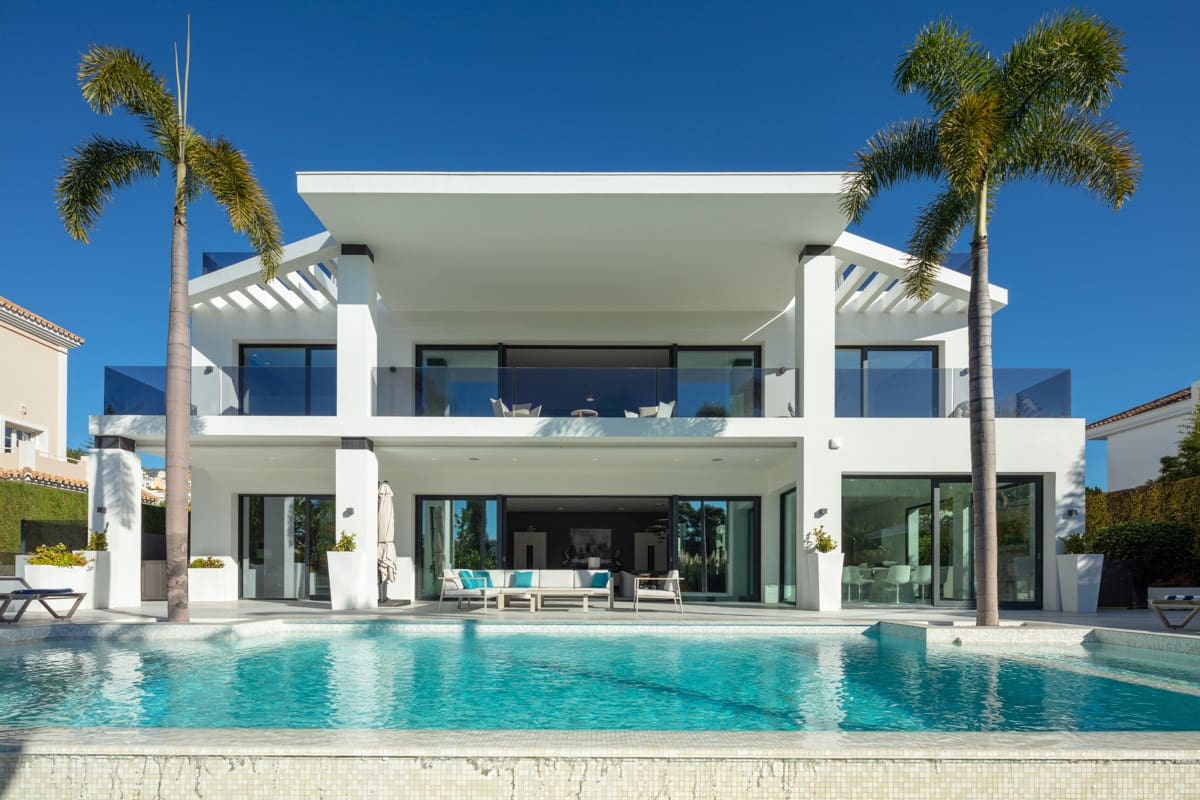 5 soveværelse Villa til salg i Marbella med swimmingpool garage - € 5.950.000 (Ref: 10002141)