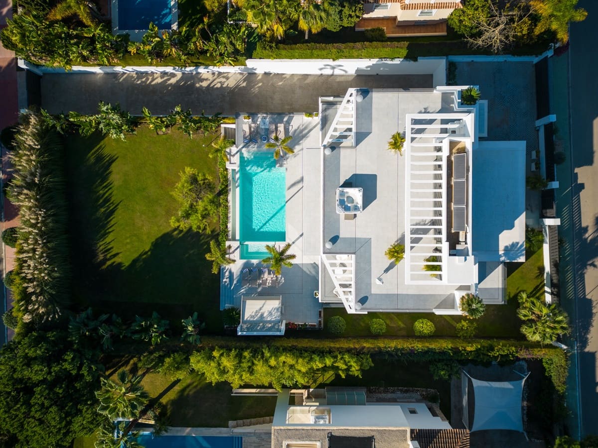 5 soveværelse Villa til salg i Marbella med swimmingpool garage - € 5.950.000 (Ref: 10002141)