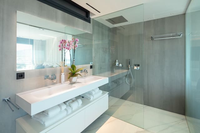 3 camera da letto Appartamento in vendita in Puerto Banus, Marbella - 2.950.000 € (Rif: 10002142)