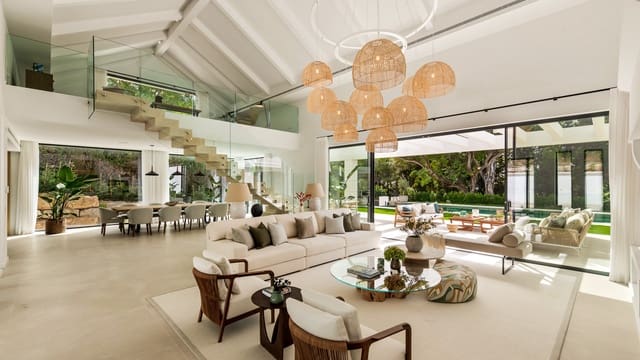 5 soveværelse Villa til salg i El Paraiso, Estepona med swimmingpool garage - € 6.350.000 (Ref: 10002143)