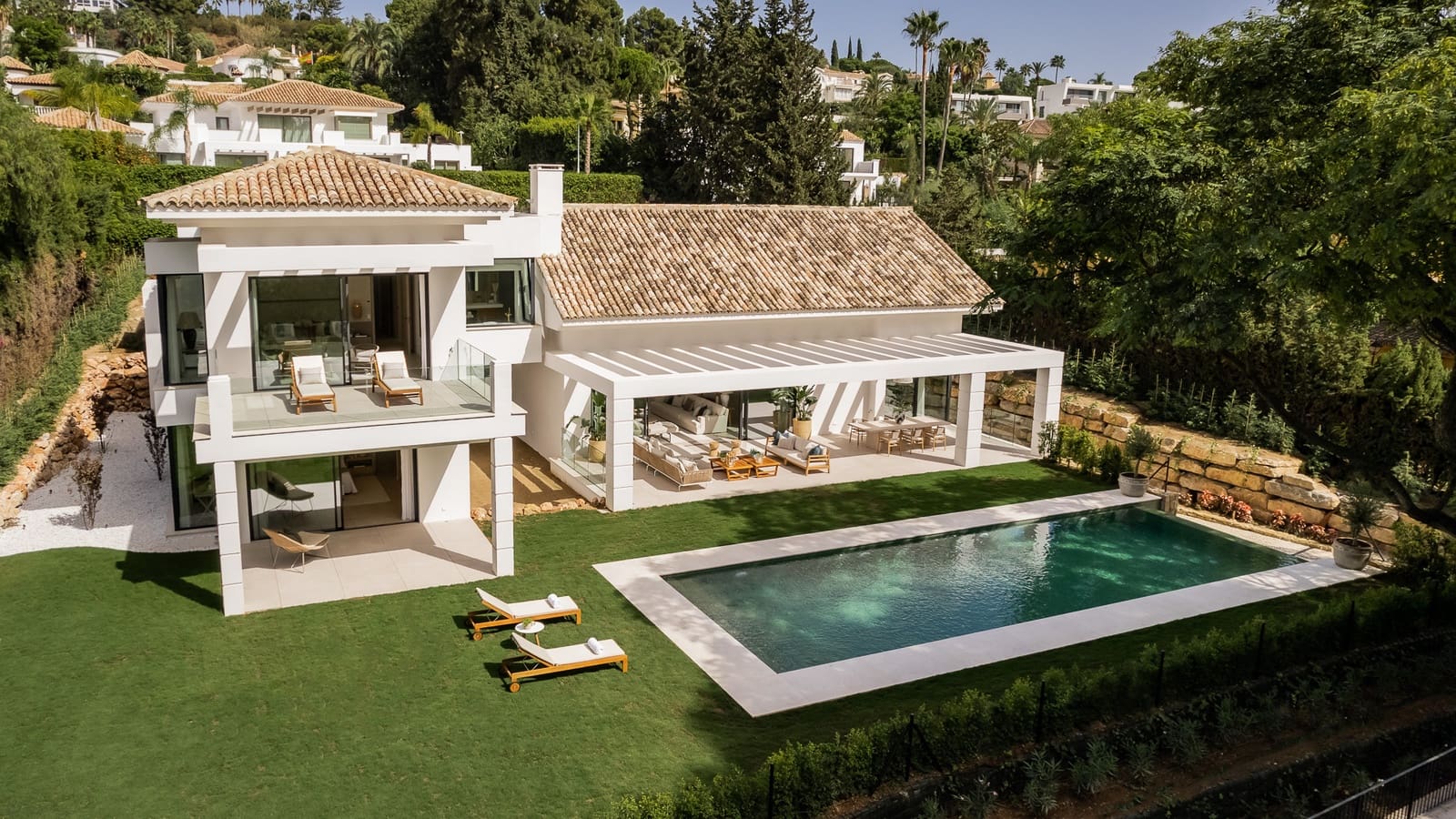 5 camera da letto Villa in vendita in El Paraiso con piscina garage - 6.350.000 € (Rif: 10002143)