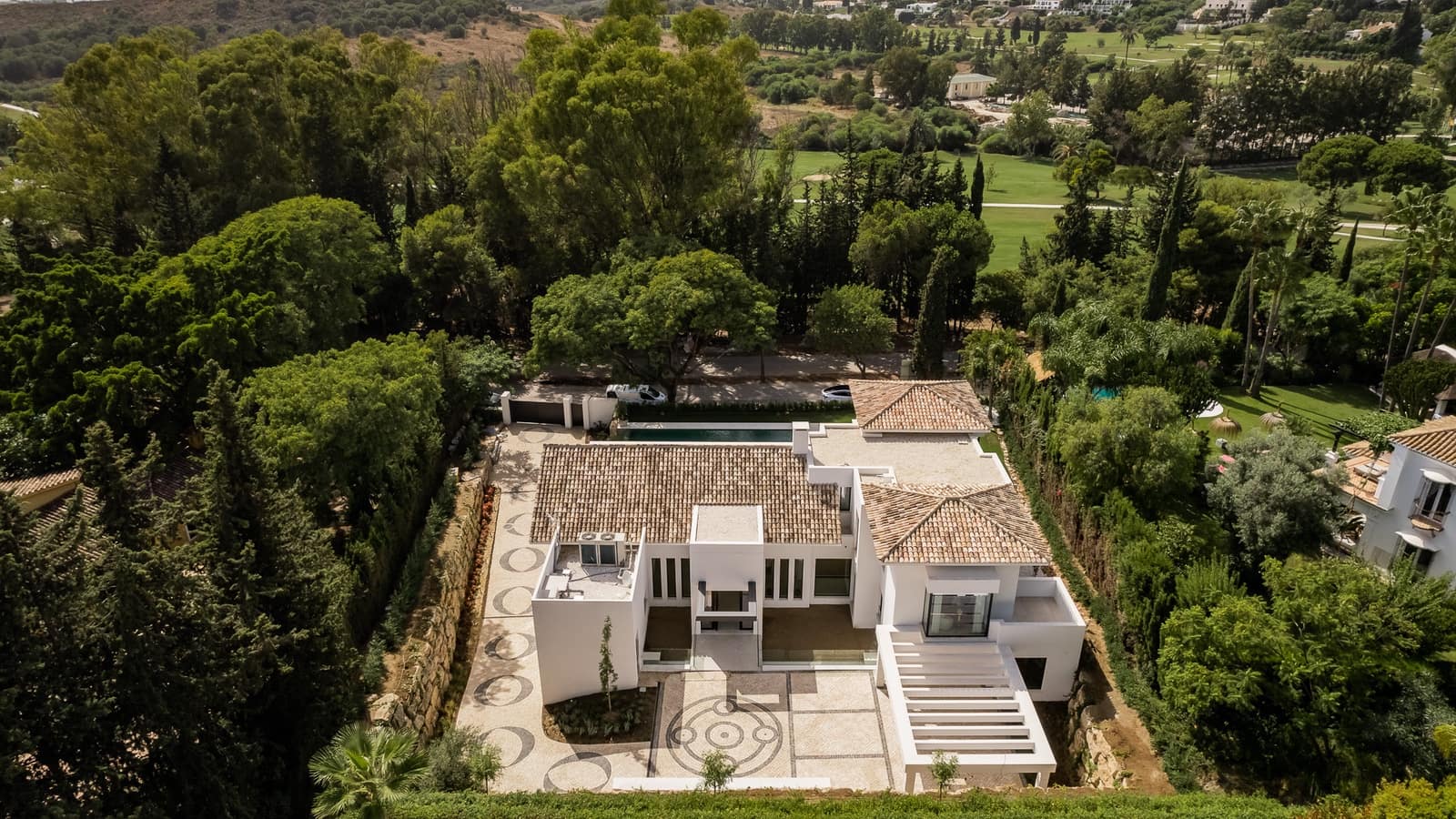 5 camera da letto Villa in vendita in El Paraiso con piscina garage - 6.350.000 € (Rif: 10002143)