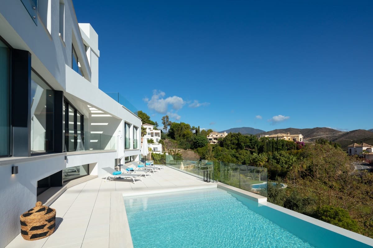 5 Zimmer Villa zu verkaufen in Marbella mit Pool Garage - 5.500.000 € (Ref: 10002146)