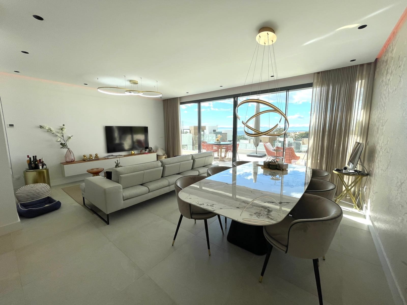3 slaapkamer Penthouse te koop in Marbella met zwembad garage - € 995.000 (Ref: 10002148)