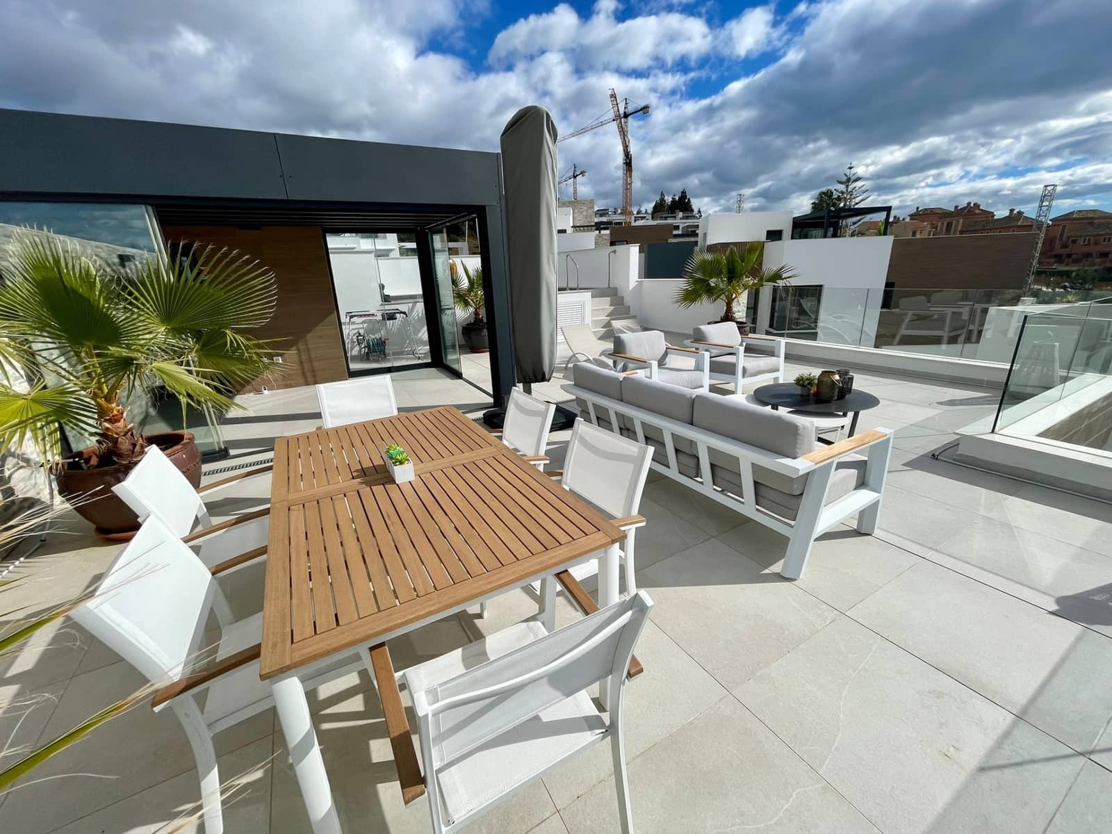 3 slaapkamer Penthouse te koop in Marbella met zwembad garage - € 995.000 (Ref: 10002148)