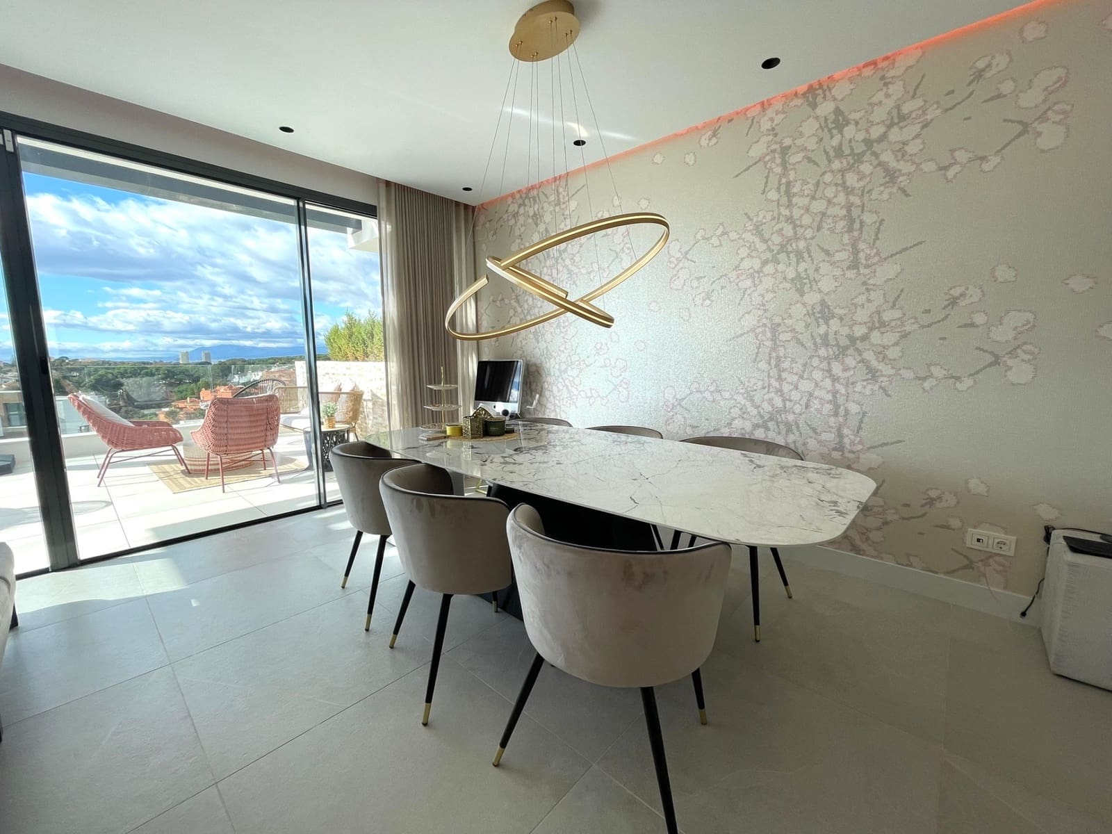 3 slaapkamer Penthouse te koop in Marbella met zwembad garage - € 995.000 (Ref: 10002148)