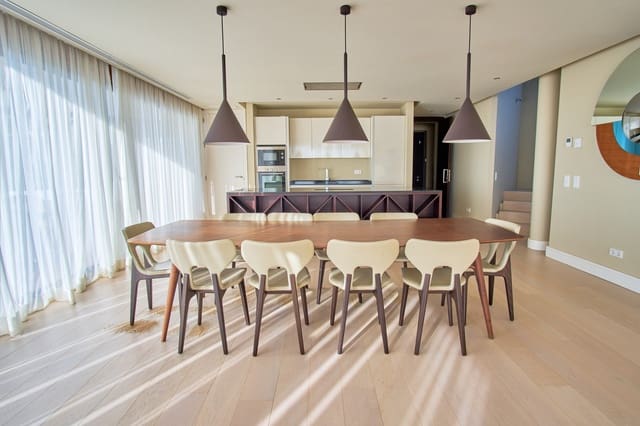6 slaapkamer Villa te koop in Marbella met zwembad garage - € 2.300.000 (Ref: 10002155)
