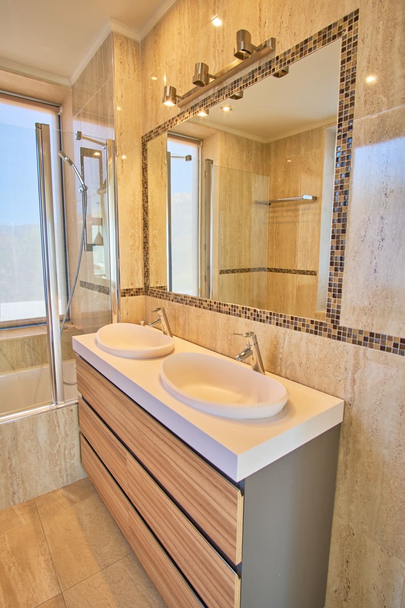 6 slaapkamer Villa te koop in Marbella met zwembad garage - € 2.300.000 (Ref: 10002155)