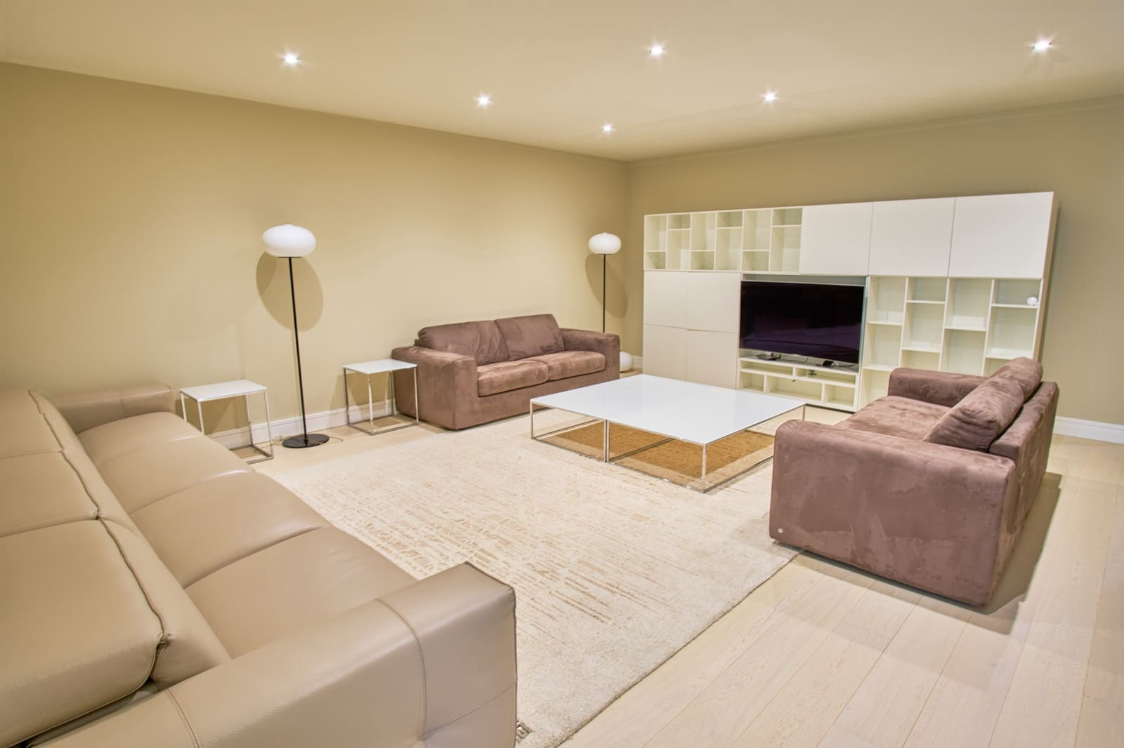 6 slaapkamer Villa te koop in Marbella met zwembad garage - € 2.300.000 (Ref: 10002155)
