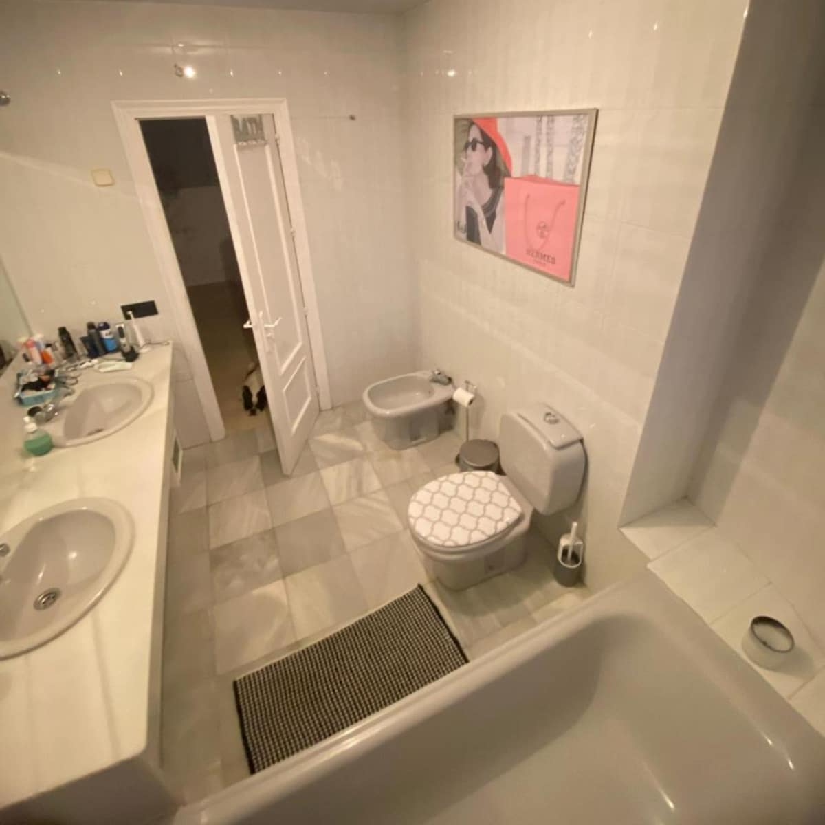 3 bedroom Villa for sale in Nueva Andalucia - € 975,000 (Ref: 10002156)