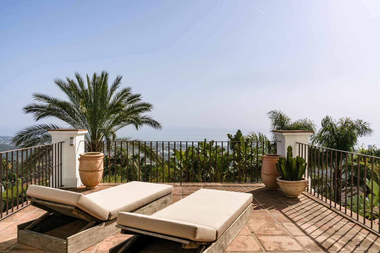6 sypialnia Willa na sprzedaż w Marbella z basenem garażem - 4 000 000 € (Ref: 10002157)