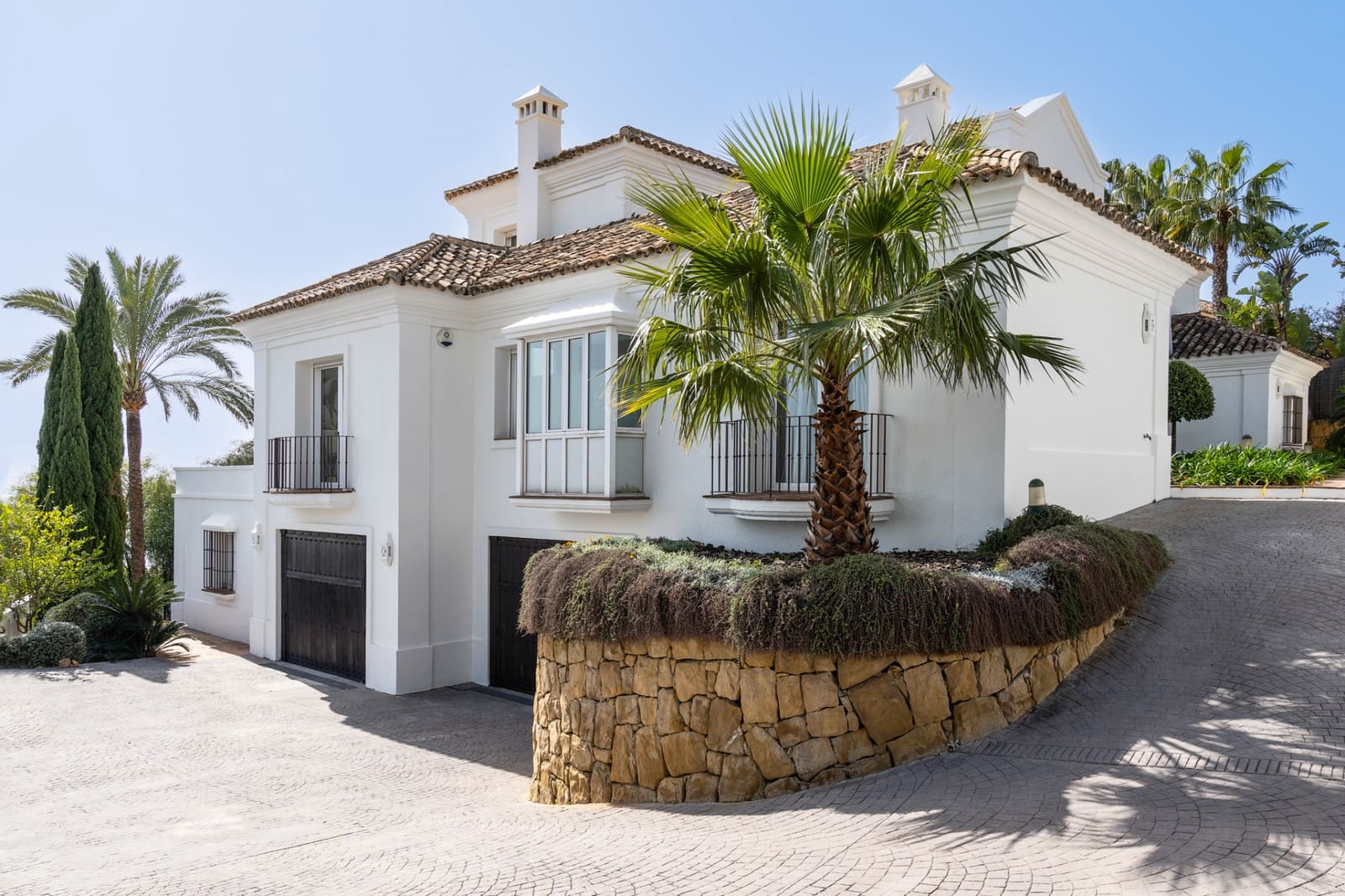 6 sypialnia Willa na sprzedaż w Marbella z basenem garażem - 4 000 000 € (Ref: 10002157)