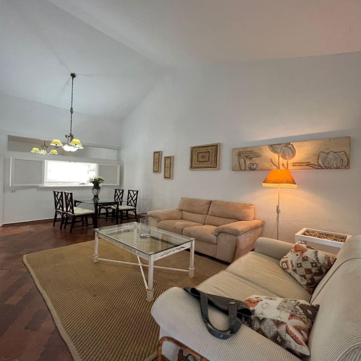 2 sovrum Lägenhet till salu i Marbella med pool - 350 000 € (Ref: 10002159)