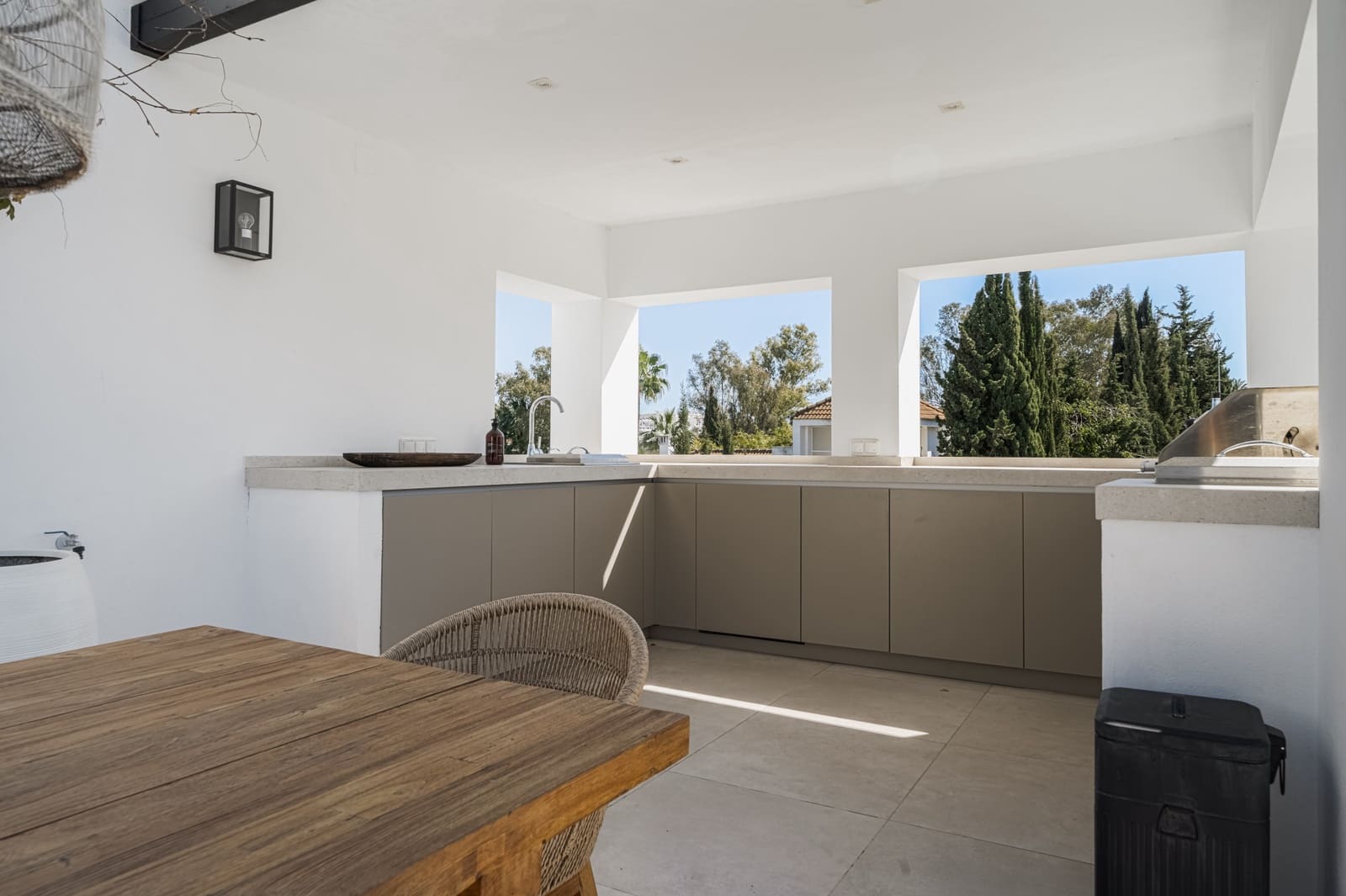 5 soveværelse Villa til salg i Marbella med swimmingpool - € 2.295.000 (Ref: 10002160)