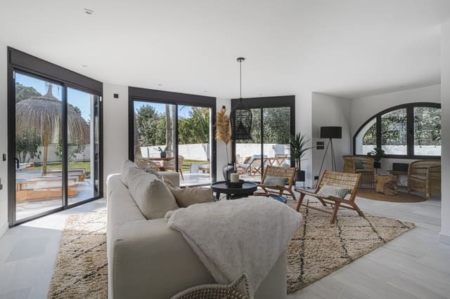 5 soveværelse Villa til salg i Marbella med swimmingpool - € 2.295.000 (Ref: 10002160)