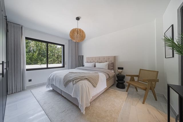 5 soveværelse Villa til salg i Marbella med swimmingpool - € 2.295.000 (Ref: 10002160)