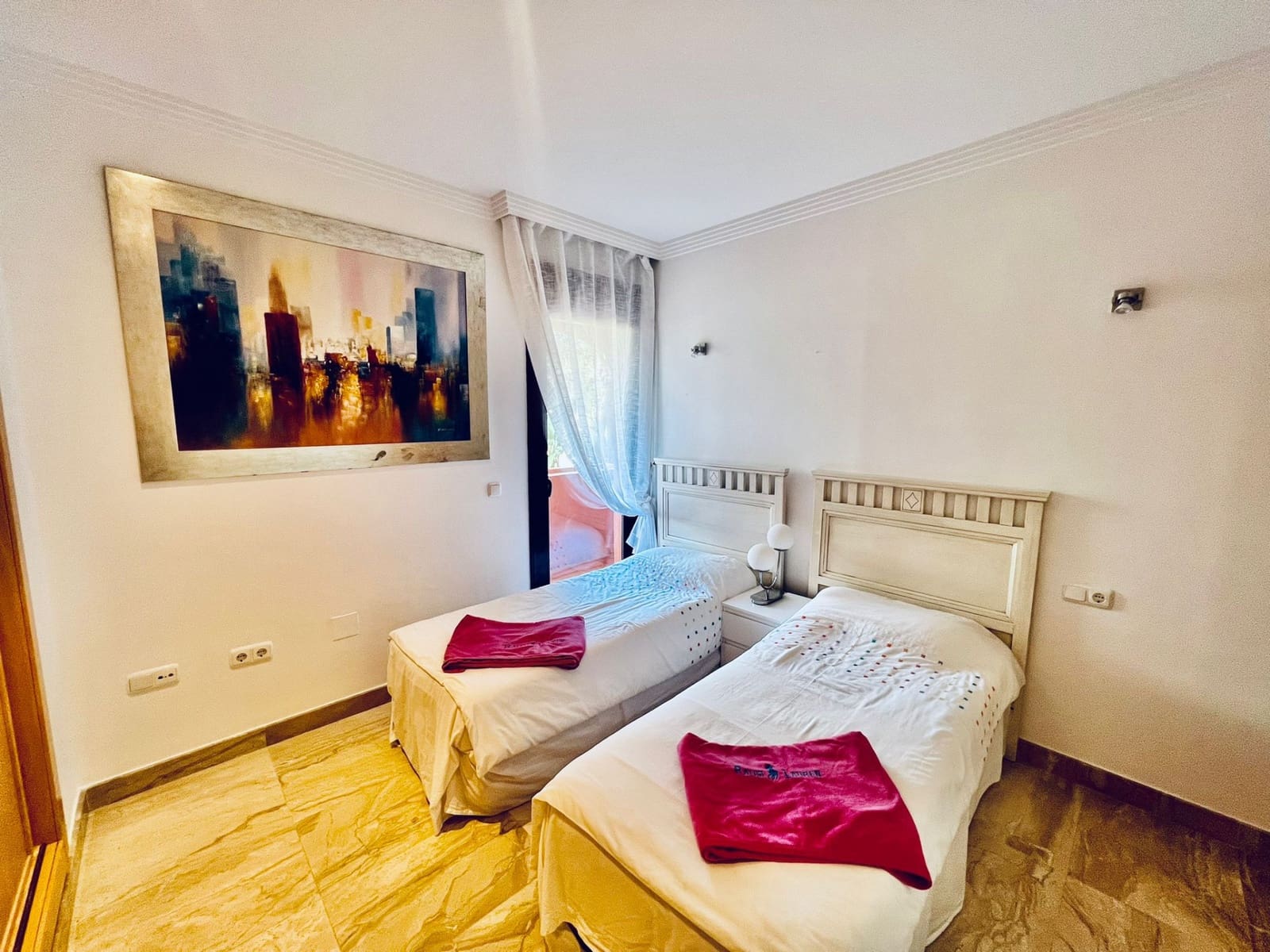 3 sovrum Lägenhet till salu i Marbella med pool garage - 535 000 € (Ref: 10002163)