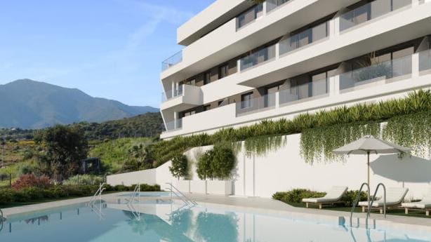 2 soverom Leilighet til salgs i Estepona med svømmebasseng garasje - € 307 000 (Ref: 10002166)