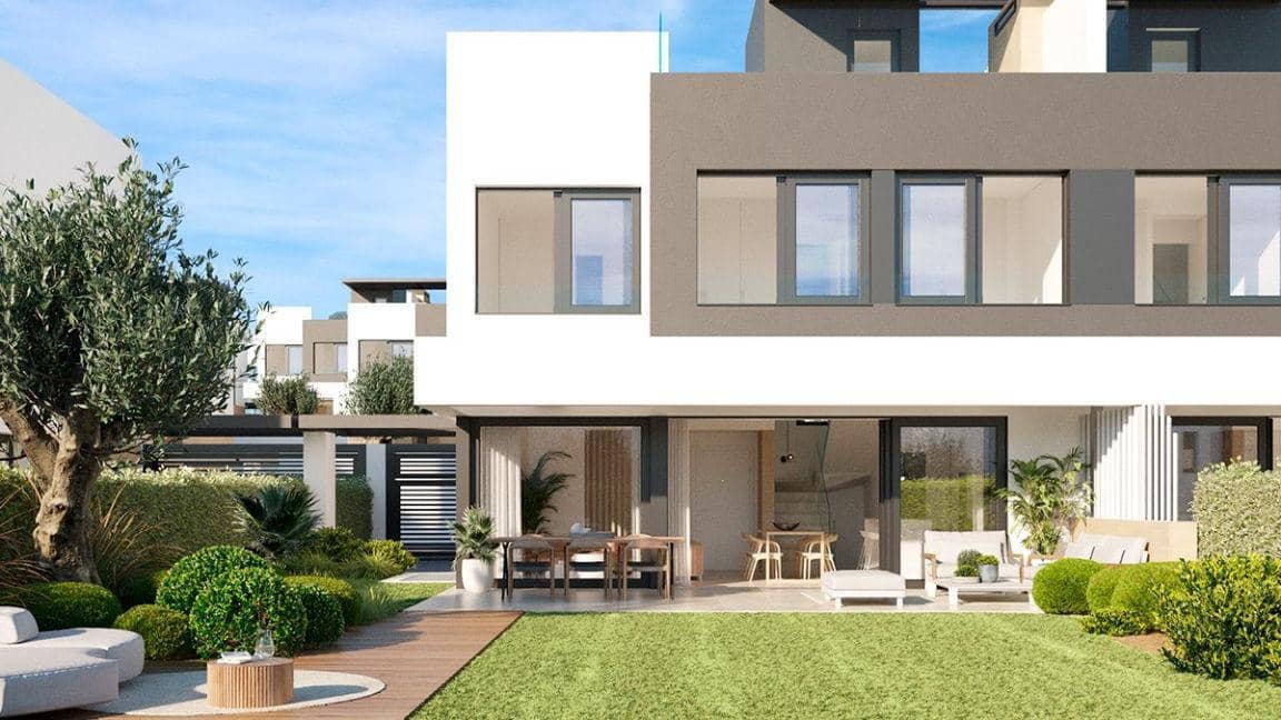 3 quarto Moradia para venda em Marbella com piscina garagem - 545 000 € (Ref: 10002169)