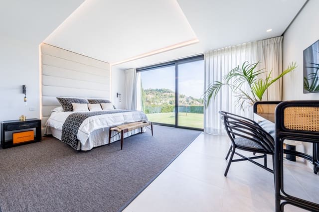 5 slaapkamer Villa te koop in Marbella met zwembad garage - € 6.750.000 (Ref: 10002171)