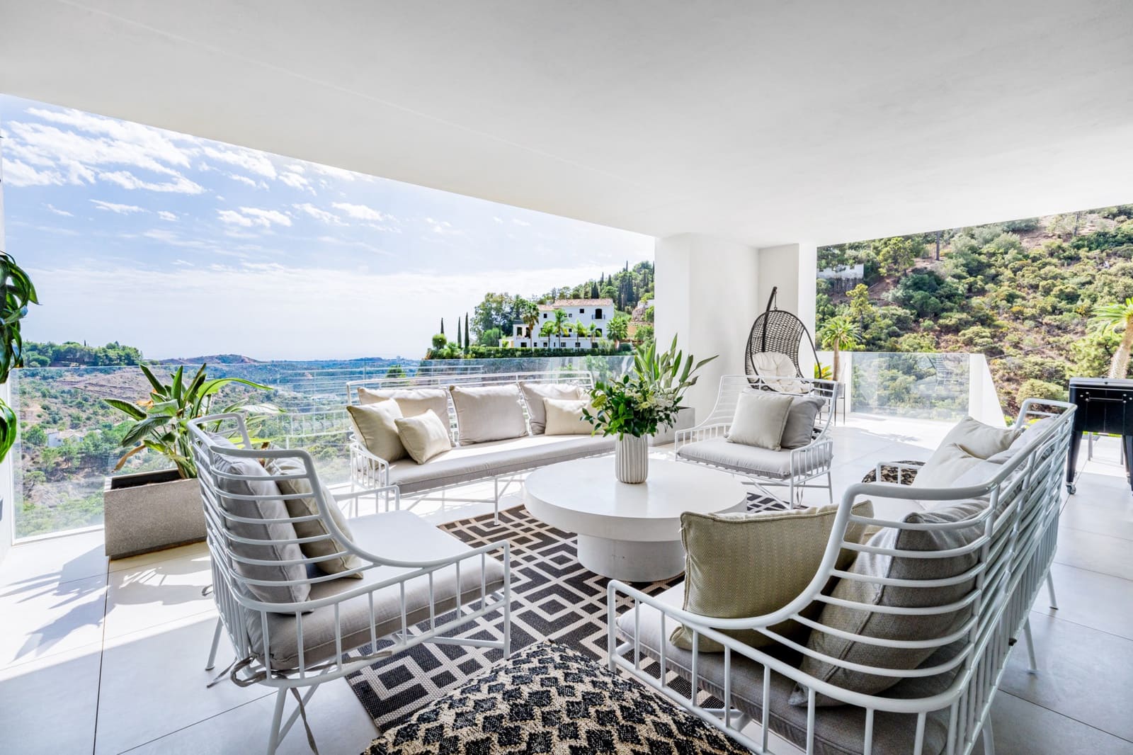 5 slaapkamer Villa te koop in Marbella met zwembad garage - € 6.750.000 (Ref: 10002171)