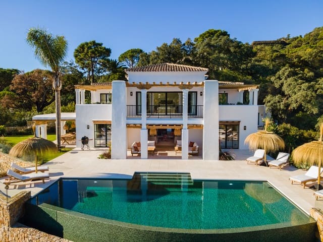 6 soveværelse Villa til salg i El Madroñal, Benahavís med swimmingpool garage - € 4.500.000 (Ref: 10002174)