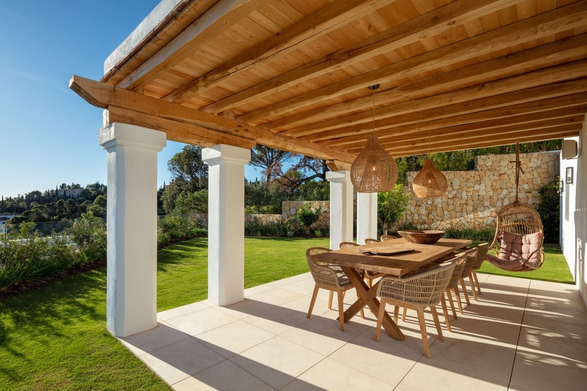 6 soverom Villa til salgs i El Madronal med svømmebasseng garasje - € 4 500 000 (Ref: 10002174)