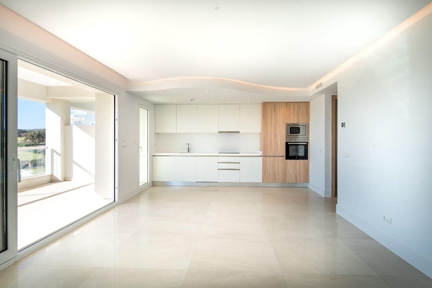 3 sypialnia Apartament na sprzedaż w Marbella z basenem garażem - 499 000 € (Ref: 10002176)