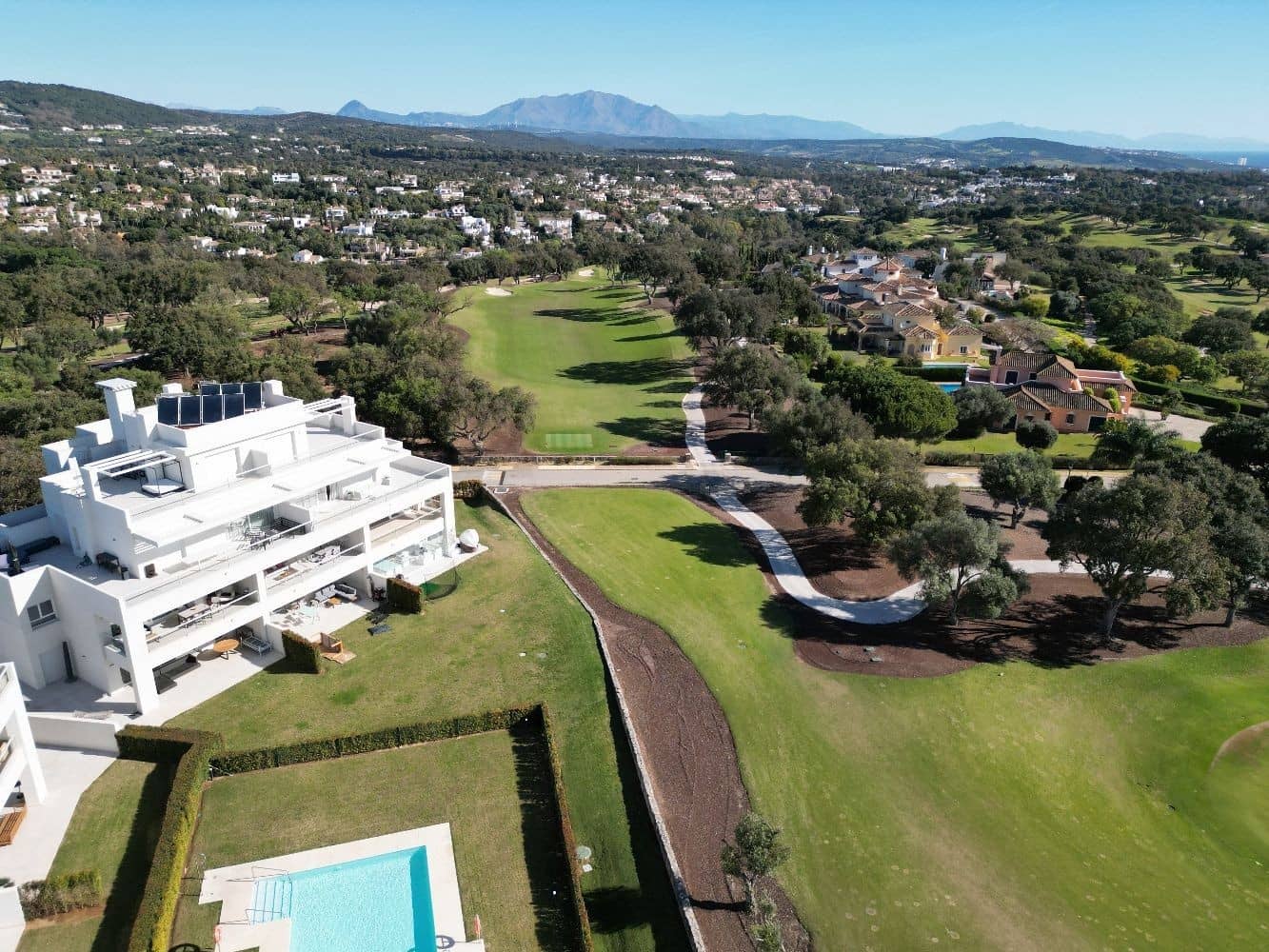 3 sypialnia Apartament na sprzedaż w Marbella z basenem garażem - 499 000 € (Ref: 10002176)
