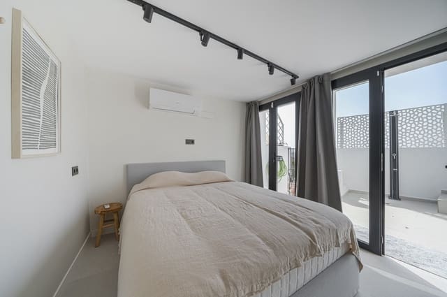 4 chambre Appartement à vendre à Marbella avec piscine garage - 699 000 € (Ref: 10002177)