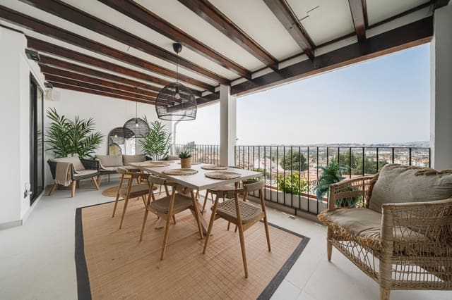4 chambre Appartement à vendre à Marbella avec piscine garage - 699 000 € (Ref: 10002177)