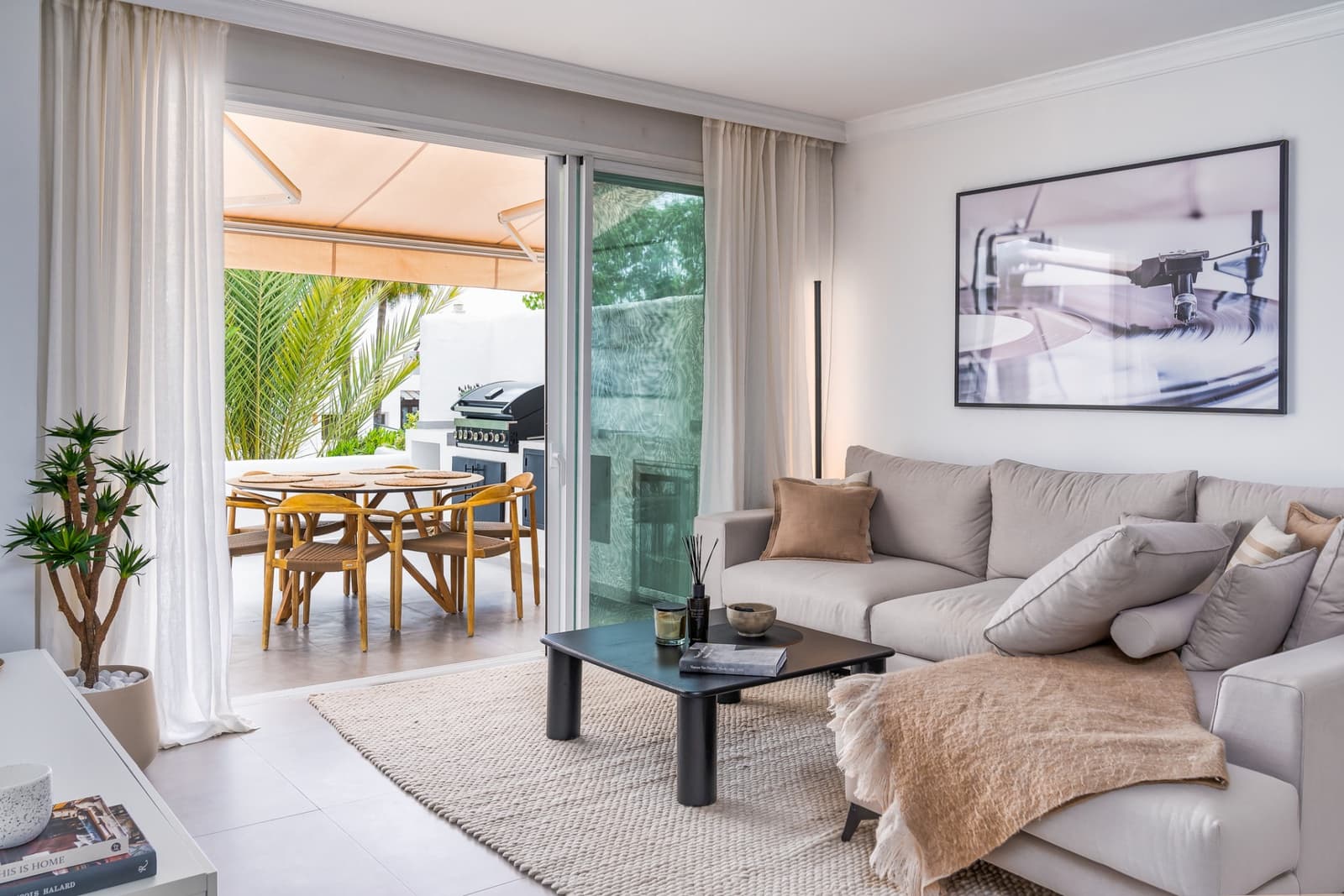 Apartamento de 3 habitaciones en Marbella en venta con piscina garaje - 699.000 € (Ref: 10002180)