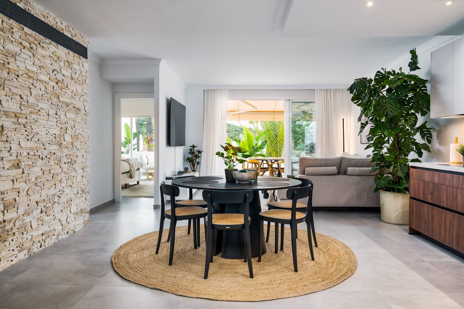 Apartamento de 3 habitaciones en Marbella en venta con piscina garaje - 699.000 € (Ref: 10002180)
