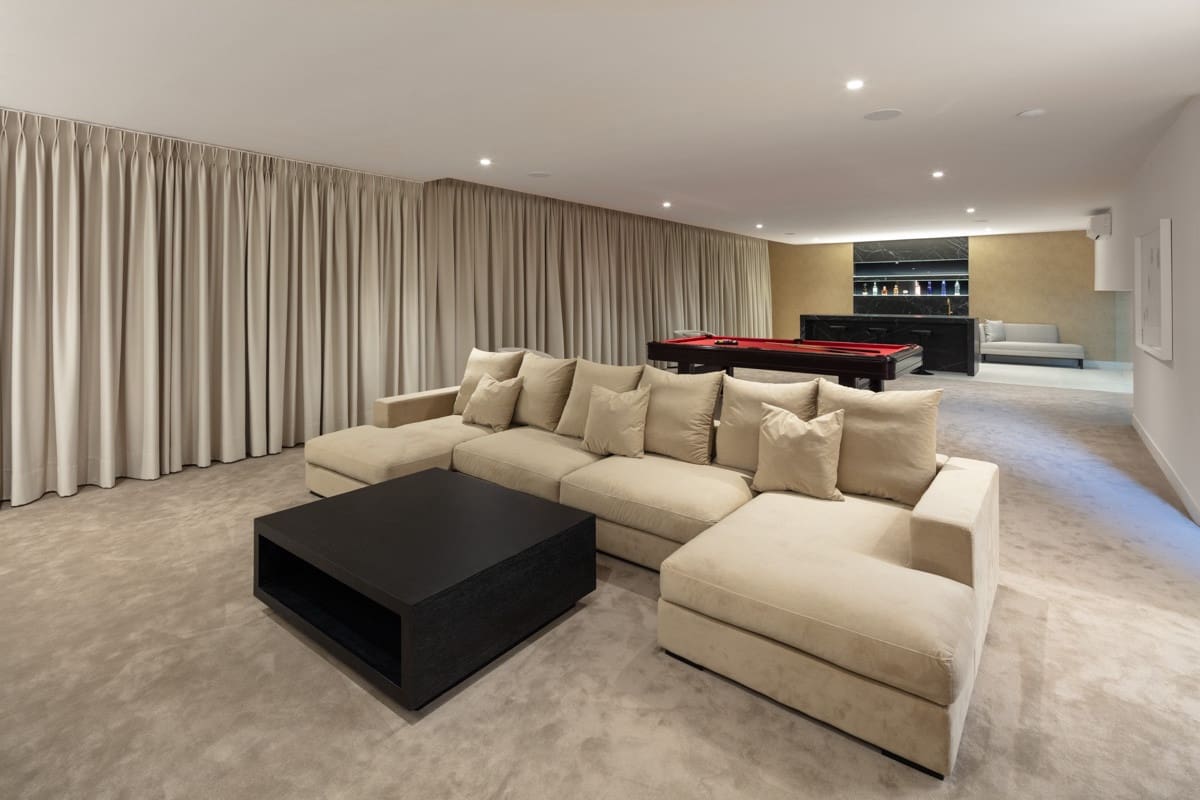 5 slaapkamer Villa te koop in Marbella met zwembad garage - € 5.395.000 (Ref: 10002181)