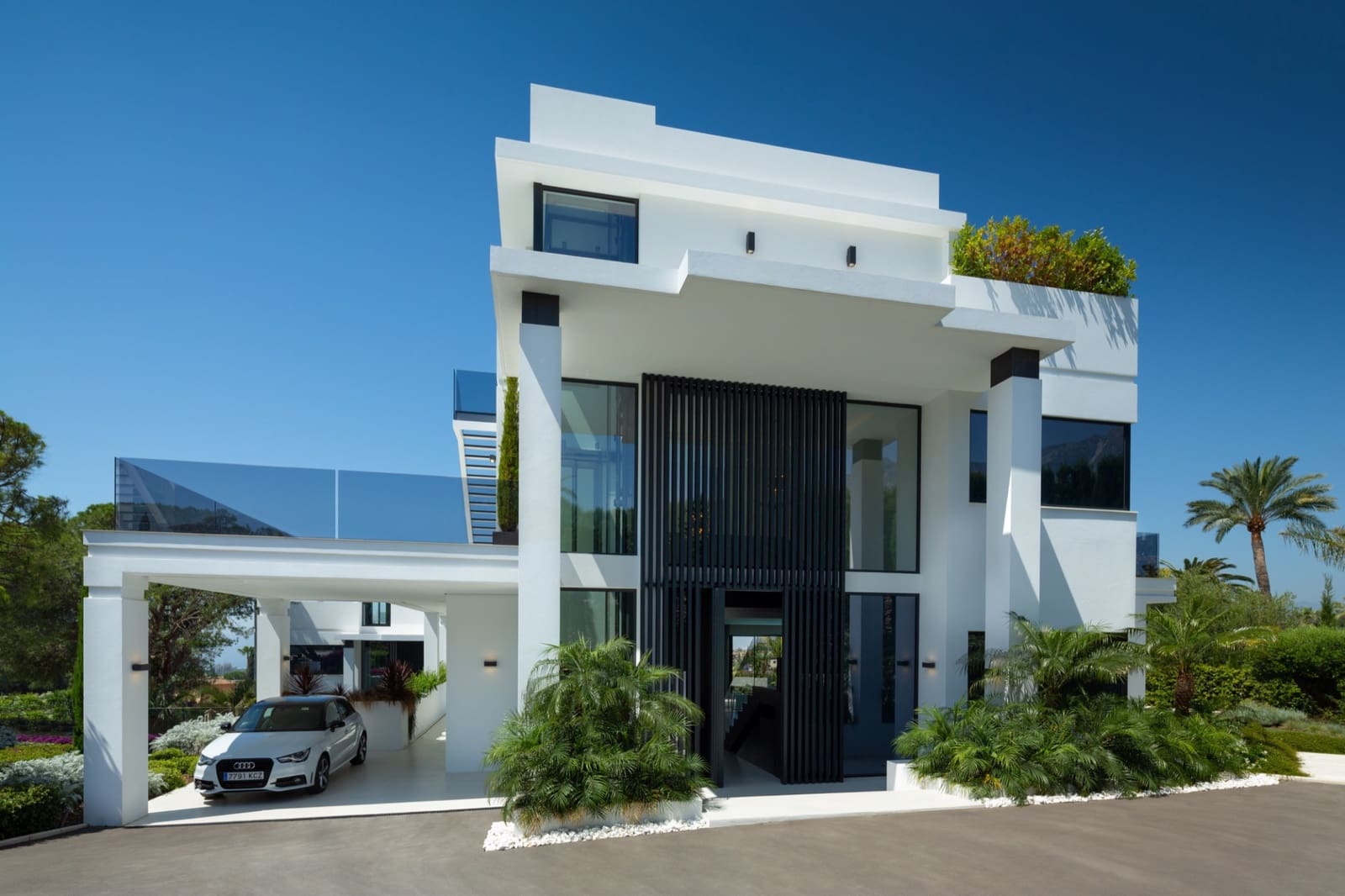 5 chambre Villa/Maison à vendre à Golden Mile avec piscine garage - 5 295 000 € (Ref: 10002188)