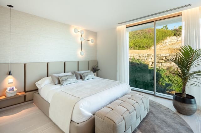 5 slaapkamer Villa te koop in Marbella met zwembad garage - € 8.950.000 (Ref: 10002190)