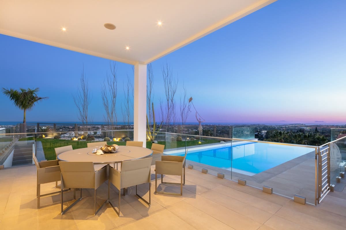 7 quarto Moradia para venda em Marbella com piscina garagem - 5 850 000 € (Ref: 10002191)