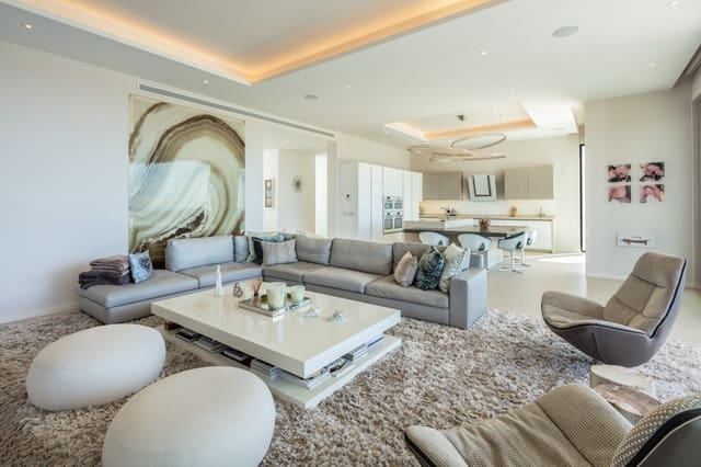 7 quarto Moradia para venda em Marbella com piscina garagem - 5 850 000 € (Ref: 10002191)