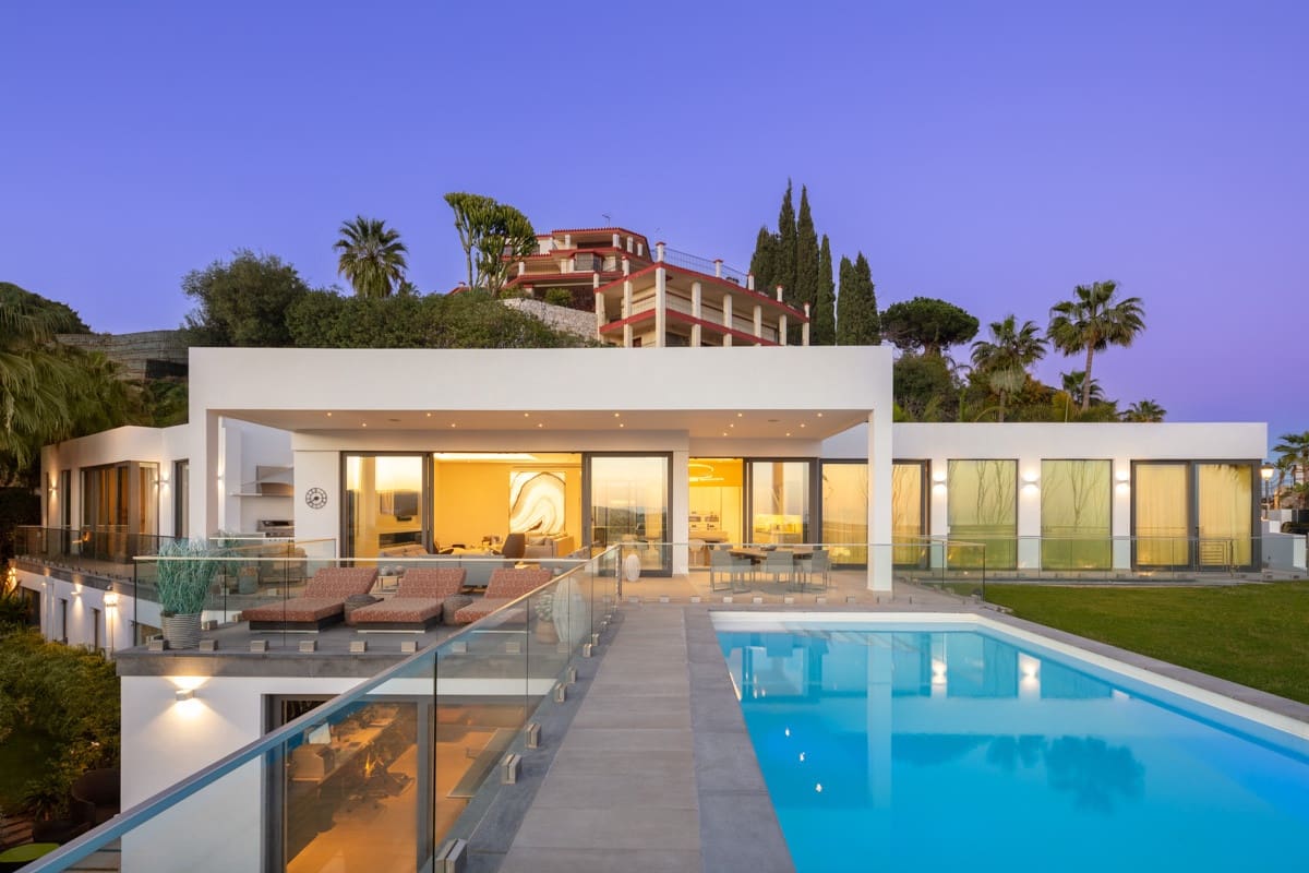 7 quarto Moradia para venda em Marbella com piscina garagem - 5 850 000 € (Ref: 10002191)