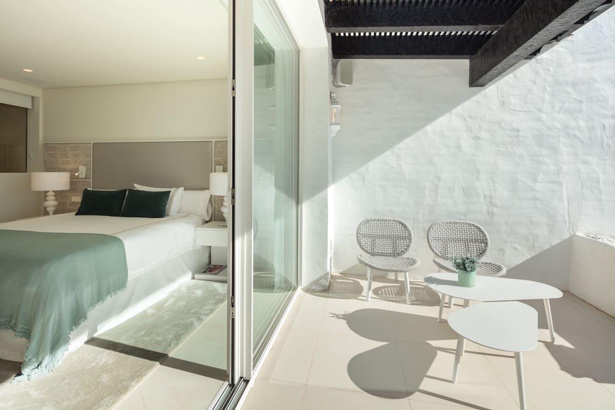 4 sypialnia Apartament na sprzedaż w Marbella z basenem garażem - 6 250 000 € (Ref: 10002192)