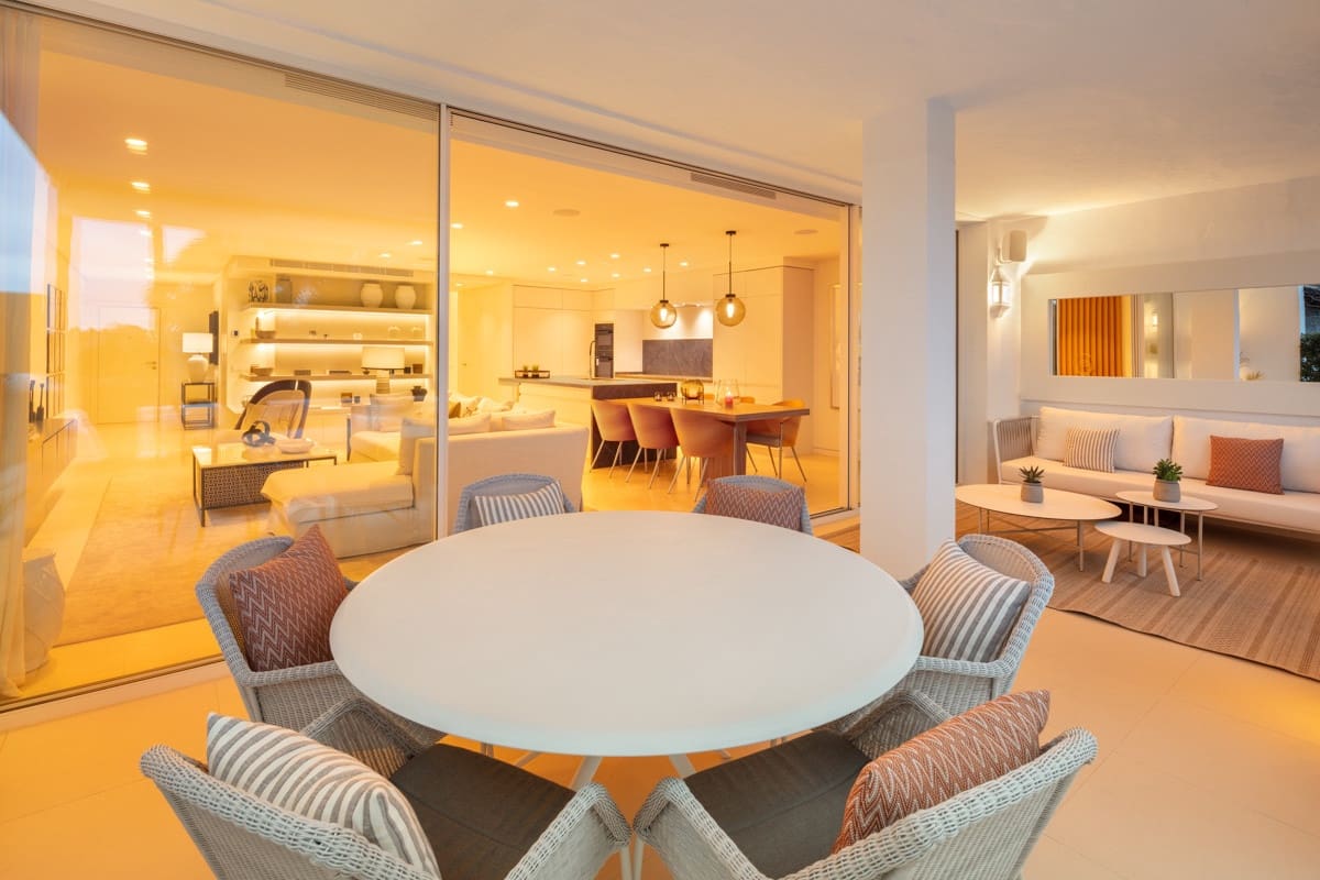 4 sypialnia Apartament na sprzedaż w Marbella z basenem garażem - 6 250 000 € (Ref: 10002192)