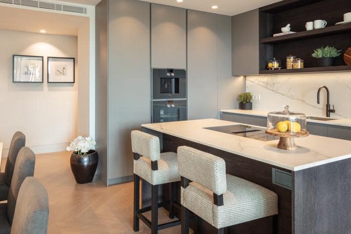 3 sypialnia Apartament na sprzedaż w Marbella z basenem garażem - 3 500 000 € (Ref: 10002195)