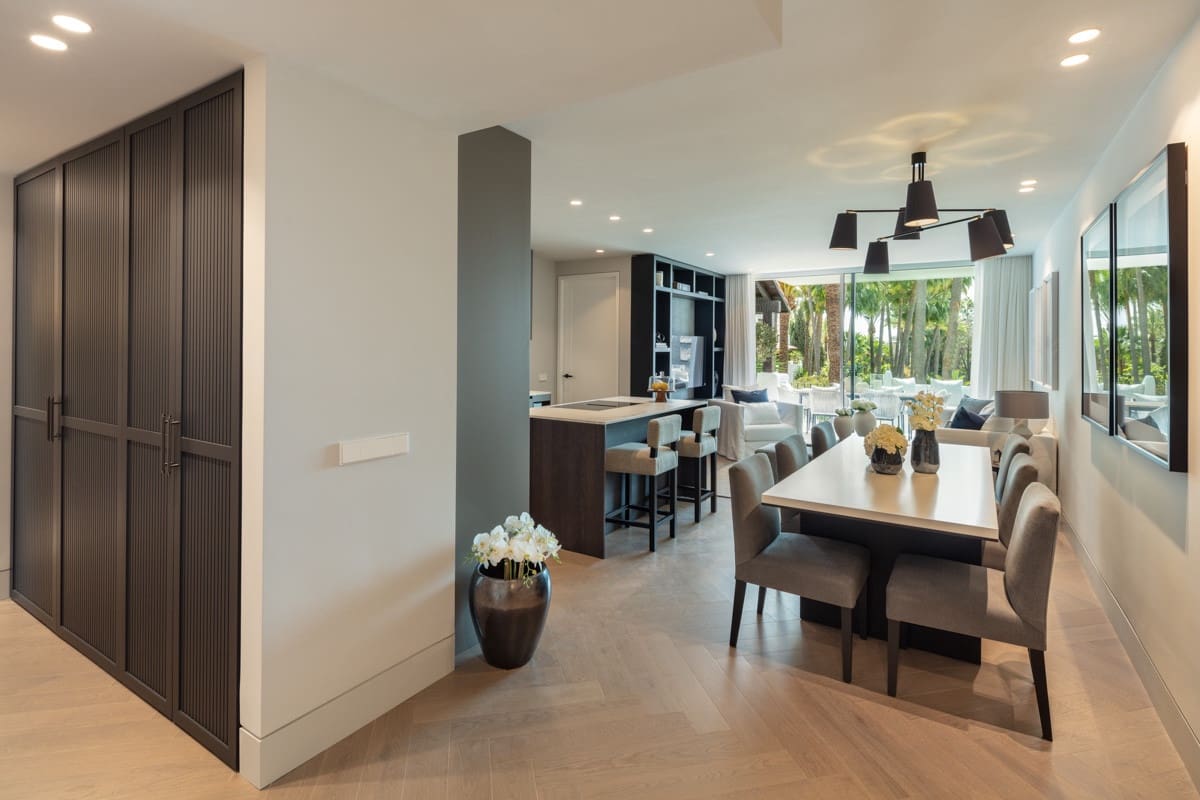 3 sypialnia Apartament na sprzedaż w Marbella z basenem garażem - 3 500 000 € (Ref: 10002195)